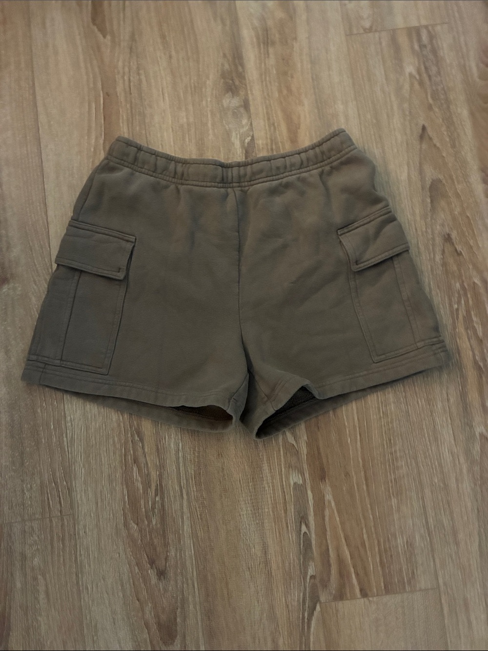 Aritzia Olive Green Utility Cargo Shorts